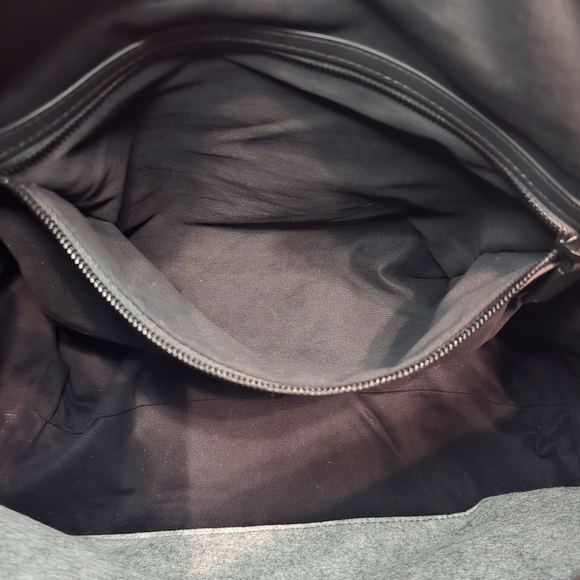 Monos Metro Duffel Black Vegan Leather Travel Bag Quicksnap Water Reaistant - Picture 13 of 16